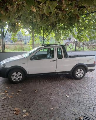 fiat fiorino pick up 