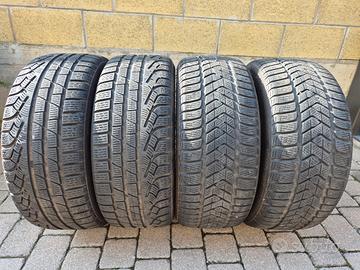 Pneumatici Pirelli Winter Sottozero 225/45 R17 94H