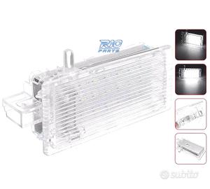 PLAFONIERA LED PER PORTAOGETTI O BAGAGLIAIO BMW E4