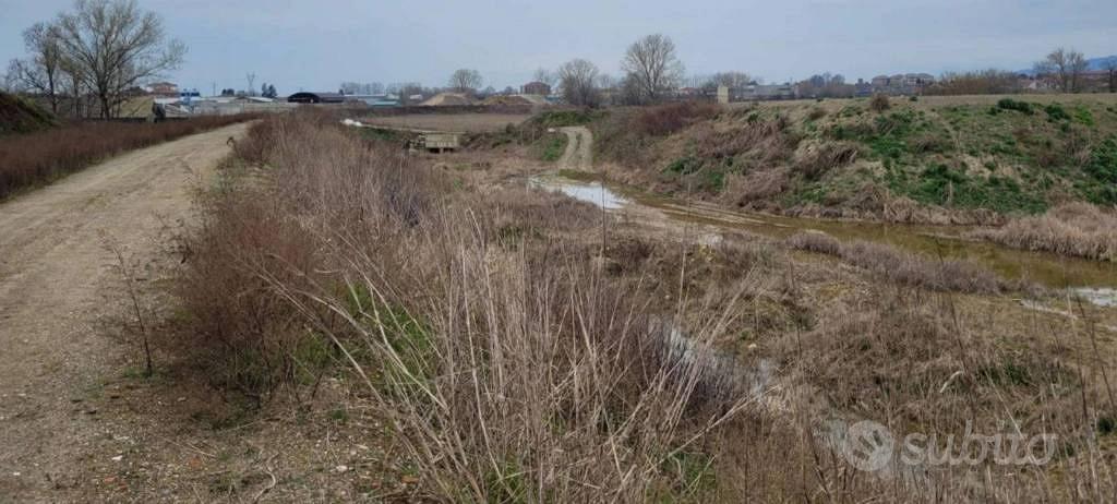 Immobile in asta di 101315 m² a Santena - Vista 3