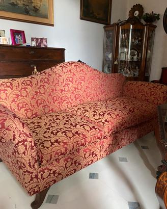 Divano stile classico