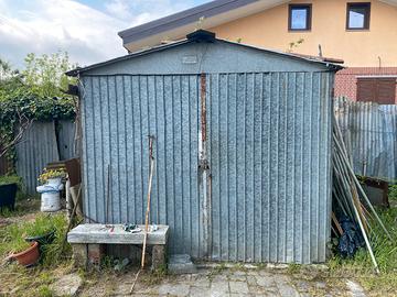 Box in lamiera