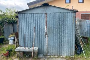Box in lamiera
