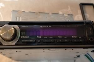 Autoradio CD Receuver Kenwood KDC - BT40U usata