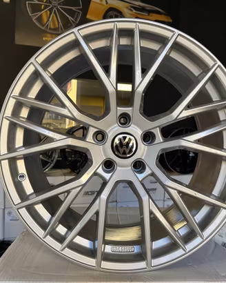 Cerchi Volkswagen raggio 18 NUOVI cod.8932