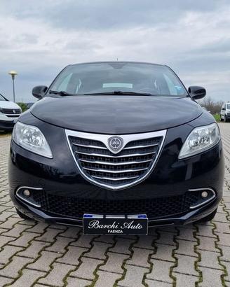 Lancia Ypsilon 0.9 Twinair 85 CV 5 porte Meta...