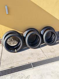 gomme  Pirelli 