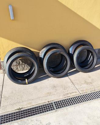 gomme  Pirelli 