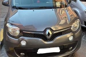 Twingo 2019 3 serie gpl casa madre