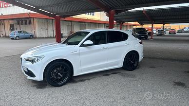 Alfa romeo stelvio veloce 2.2