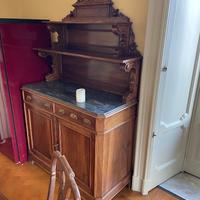 Antica credenza