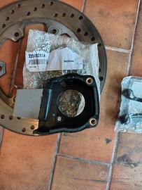 Monster Ducati 600 pezzi vari