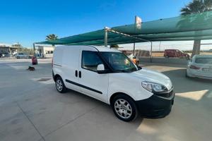 Fiat Doblò 3 POSTI 1.6 120 cv