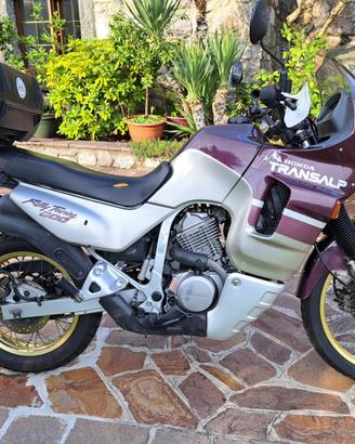 Transalp 600
