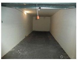 Cesenatico (FC) - garage 25mq disponibile