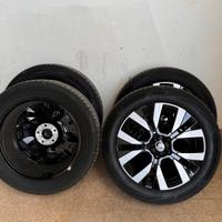 4 gomme nuove con cerchioni in lega 205/55R17 95V