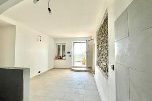 4 LOCALI A PODENZANA