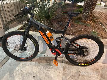 Mountain Bike elettrica KTM
