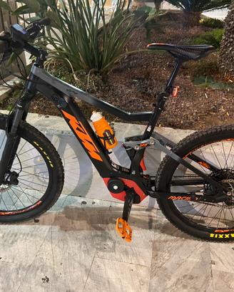 Mountain Bike elettrica KTM