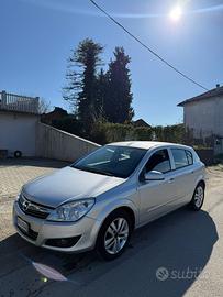 Opel Astra 1.4 Benzina 2008