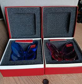 farfalle Baccarat originali in vetro rosso e blù 