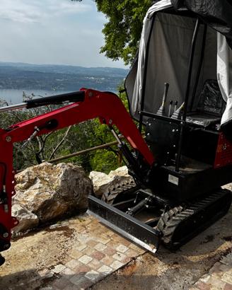 Miniescavatore 12 QL