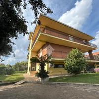 VILLA SINGOLA A APRILIA