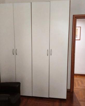 Armadio 3 e 4 ante comò e comodini 