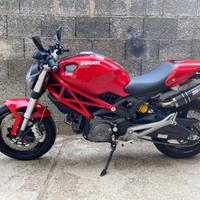 Ducati Monster 696 - 2009