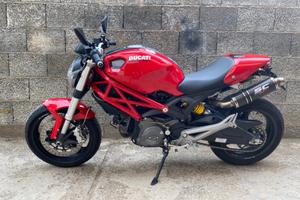 Ducati Monster 696 - 2009