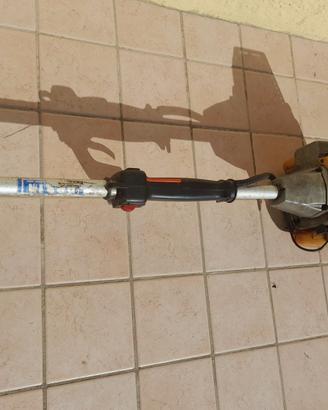 Decespugliatore o motopompa