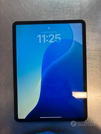 iPad Pro 11” (2021) 256GB + Magic  Keyboard