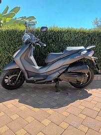 Sym hd 300