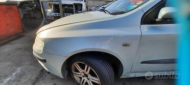 FIAT STILO STATION WAGON 2005 - PARAFANGO SINISTRO