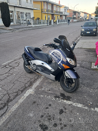 Tmax a carburatori 2001