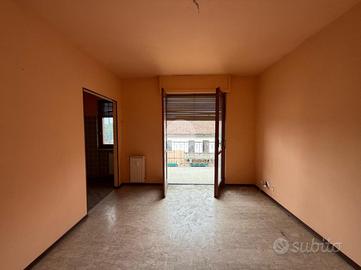 2 LOCALI A MONCALVO