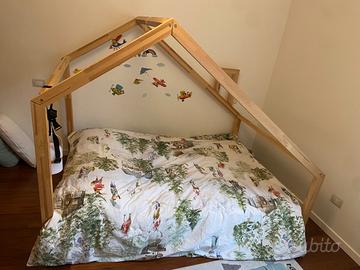 Letto montessoriano ‘mon lit cabane’
