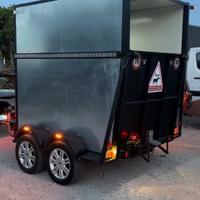 Trailer due posti per trasporto animale