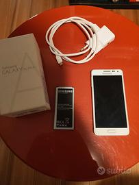 Samsung Galaxy Alpha 4G white