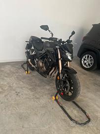 CB 500 F 2022 scarico MIVV - GOMME NUOVE 16000 KM