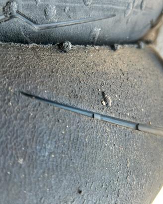 Gomme pirelli