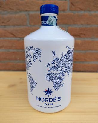 Bottiglia Gin Nordes VUOTA 750ml