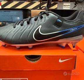 Nike Legend 10 Academy FG/MG Scarpe Calcio Uomo