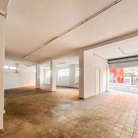 Posto auto coperto in autorimessa