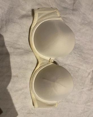 Reggiseno senza spalline