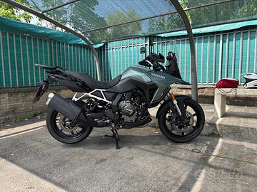 V Strom 800 SE