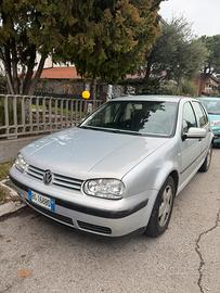 Golf 4 1.9 tdi 2000