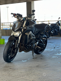 Yamaha MT09 incidentata