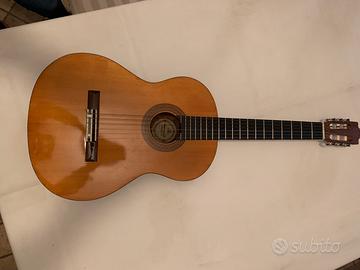 Chitarra classica Santana