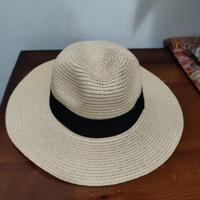 10 Cappelli di paglia beige con fascia nera